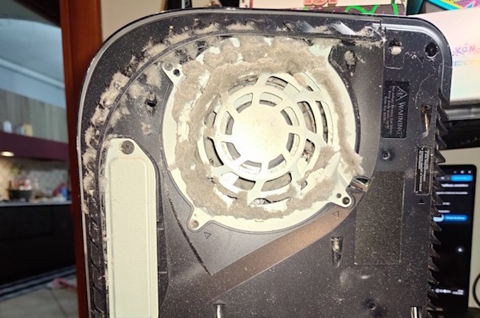 PS5 Prima: Intasata dalla polvere